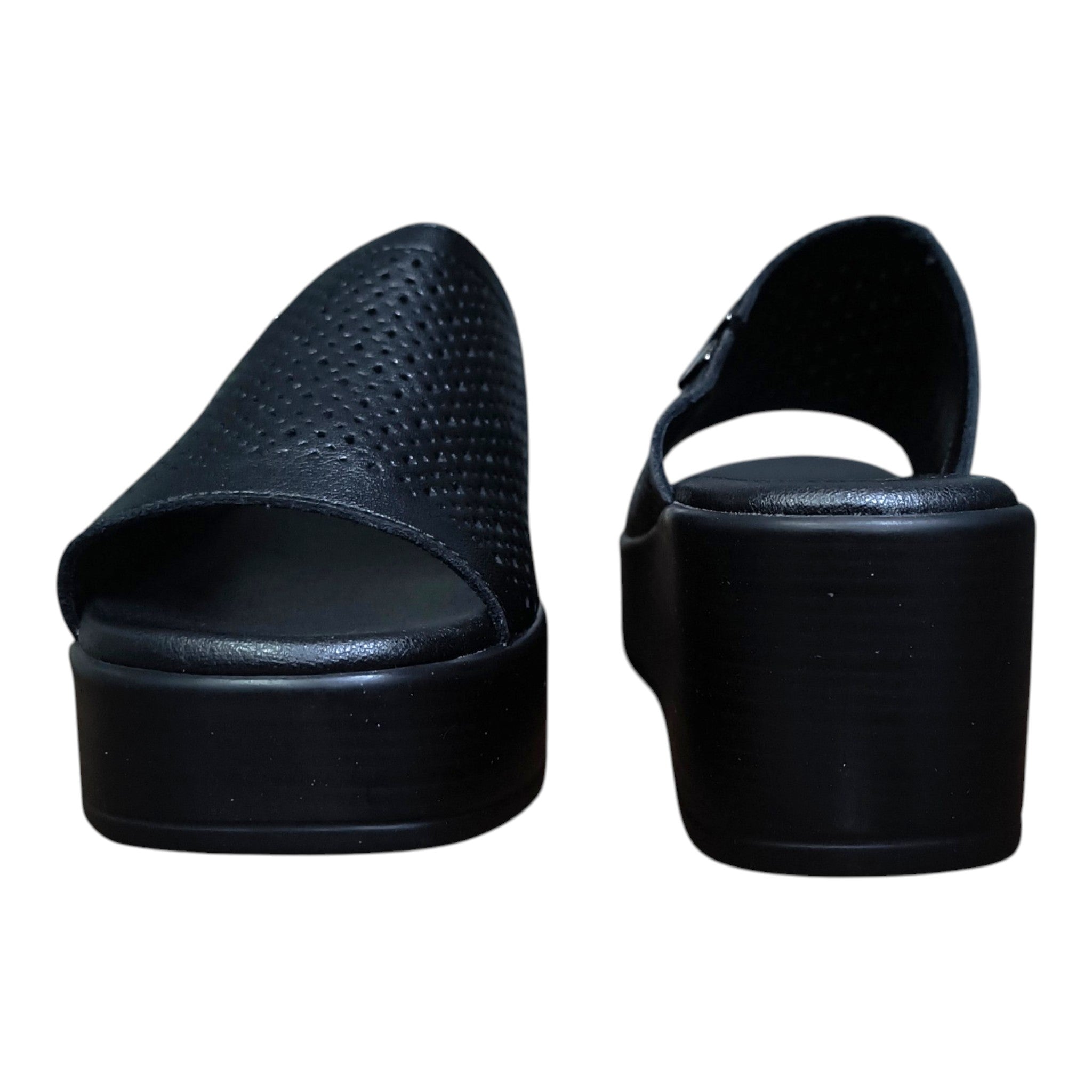Saboti YZ-08 negri din piele naturală perforată