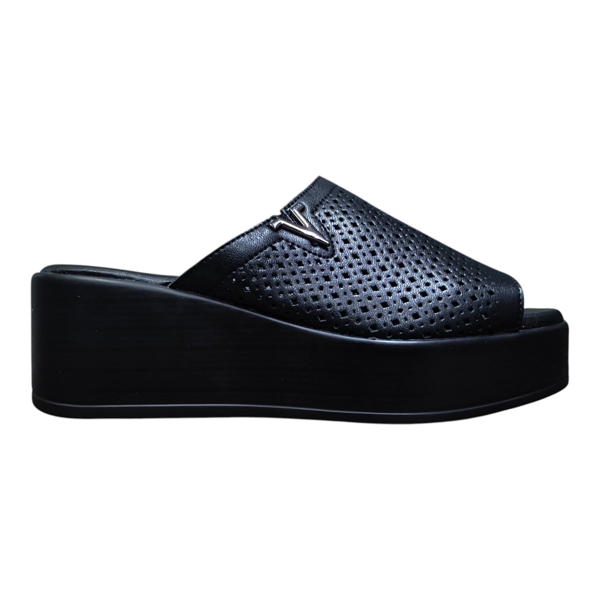 Saboti YZ-08 negri din piele naturală perforată