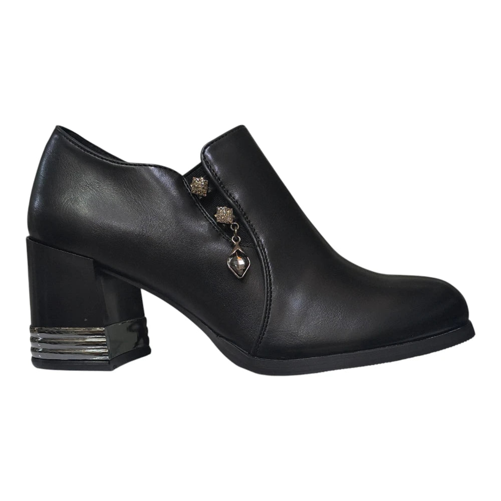 Pantofi damă negri cu toc bloc și ornament lateral A02