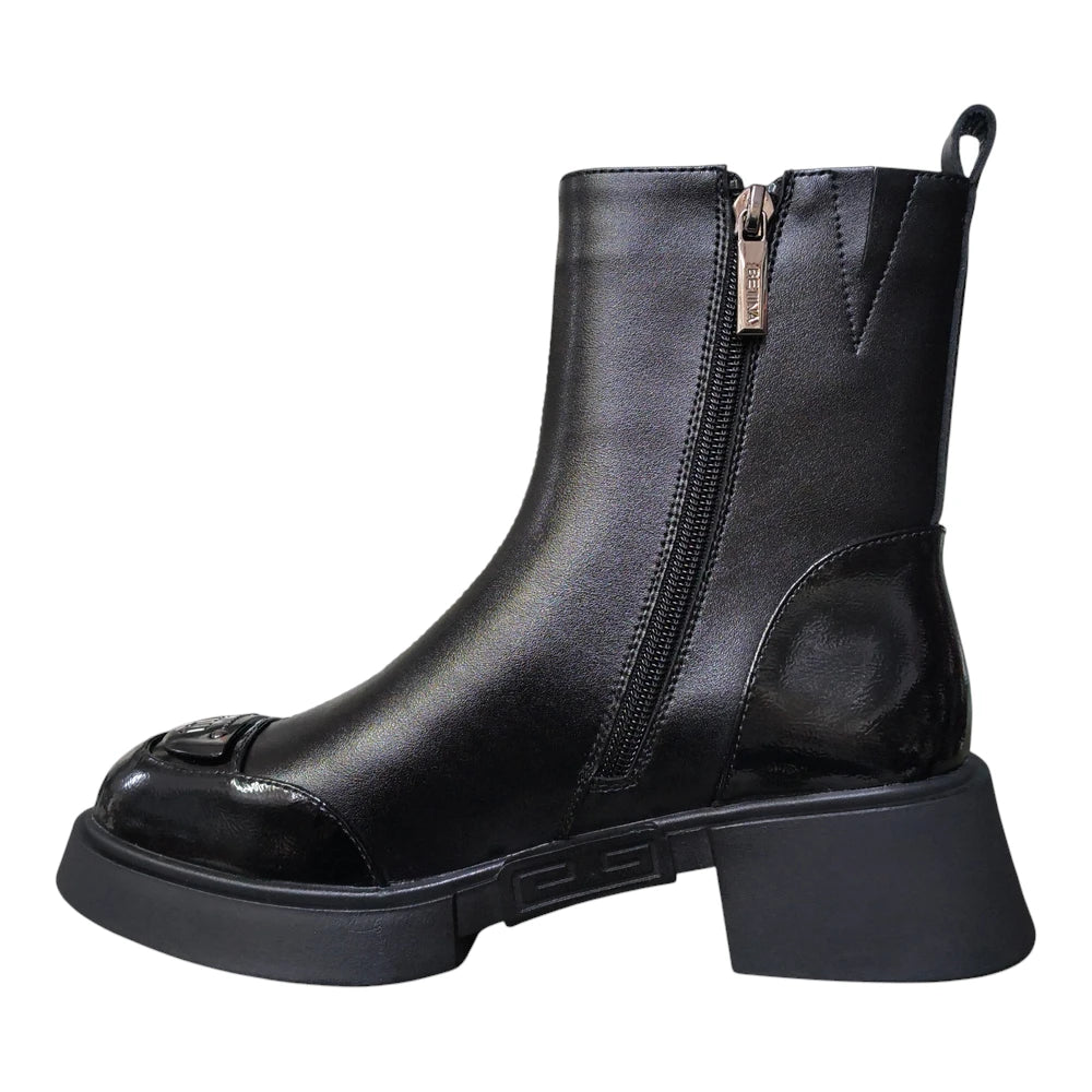 Botine damă P1444 negre cu toc de 4 cm și detalii lucioase