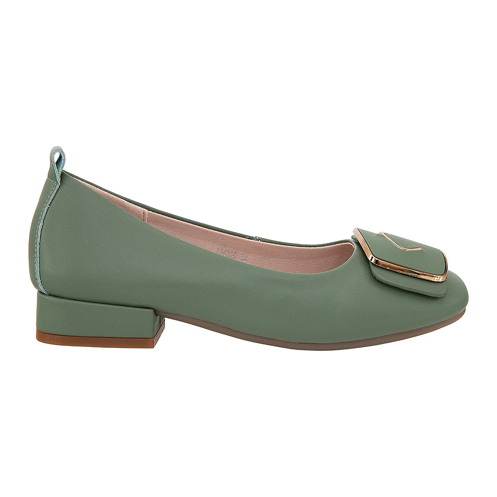 Balerini dama 6681 versiuni