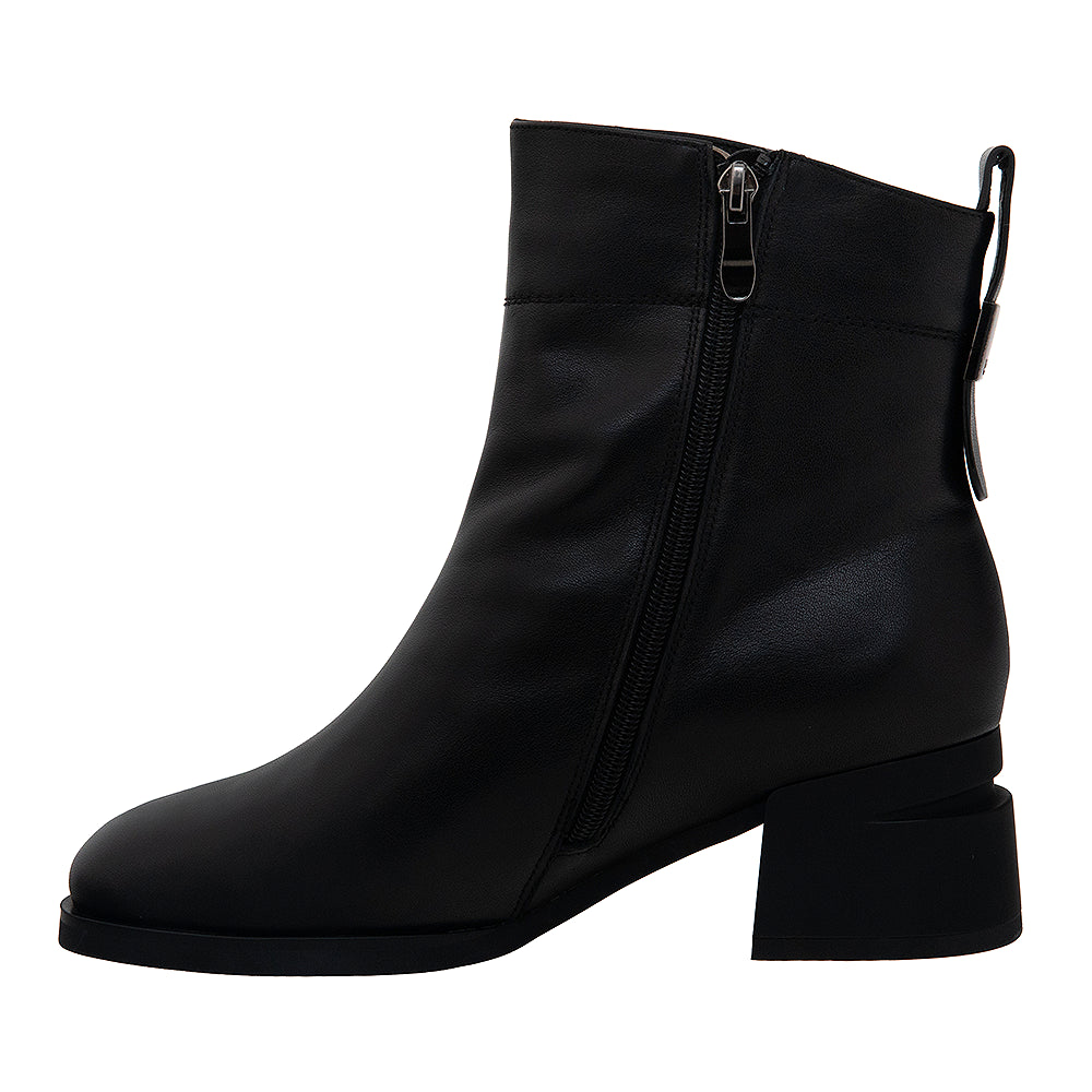 Botine din piele naturală 2590 negru