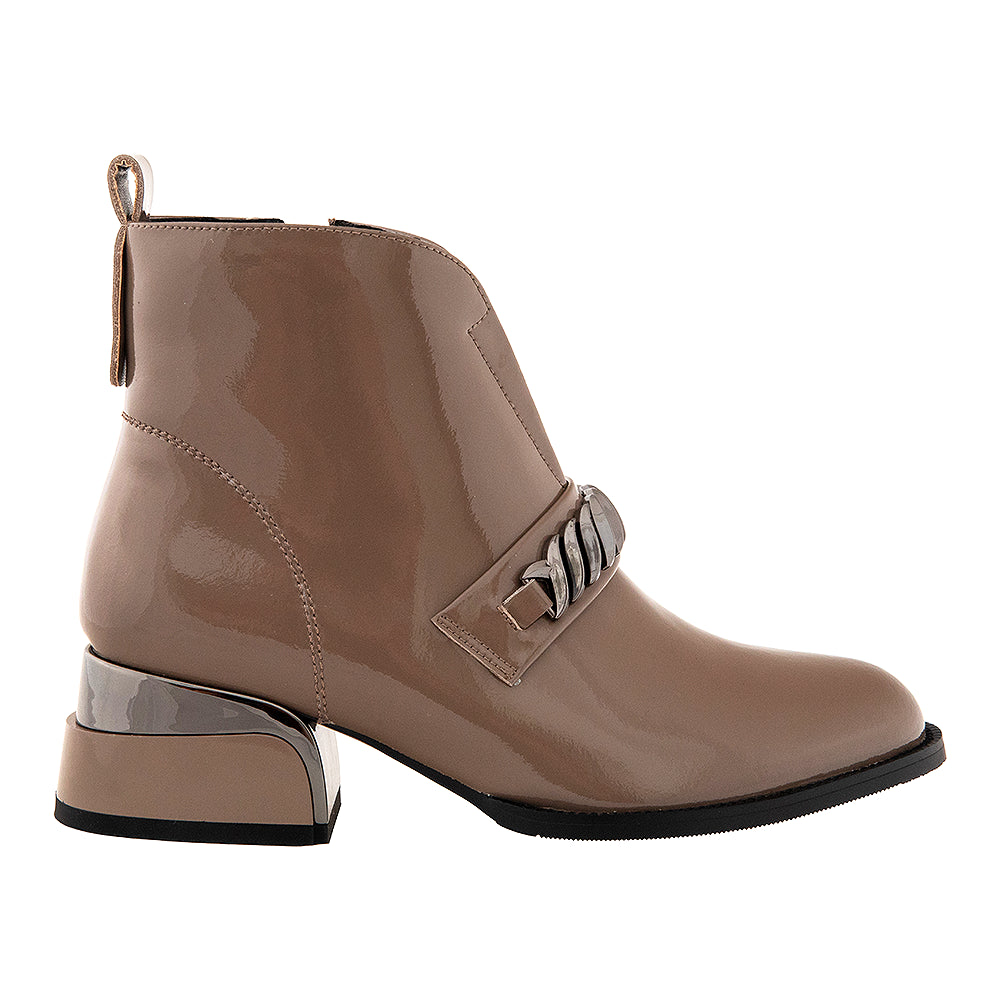 Botine dama 896 bej lacuite