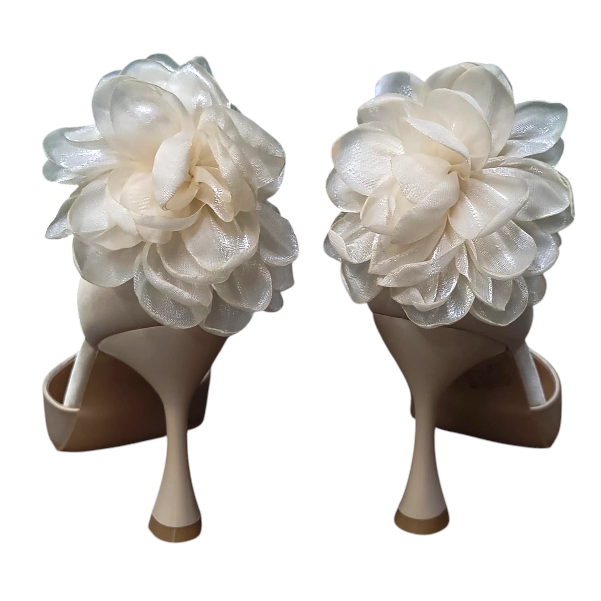 Pantofi bej satin cu floare LU-169
