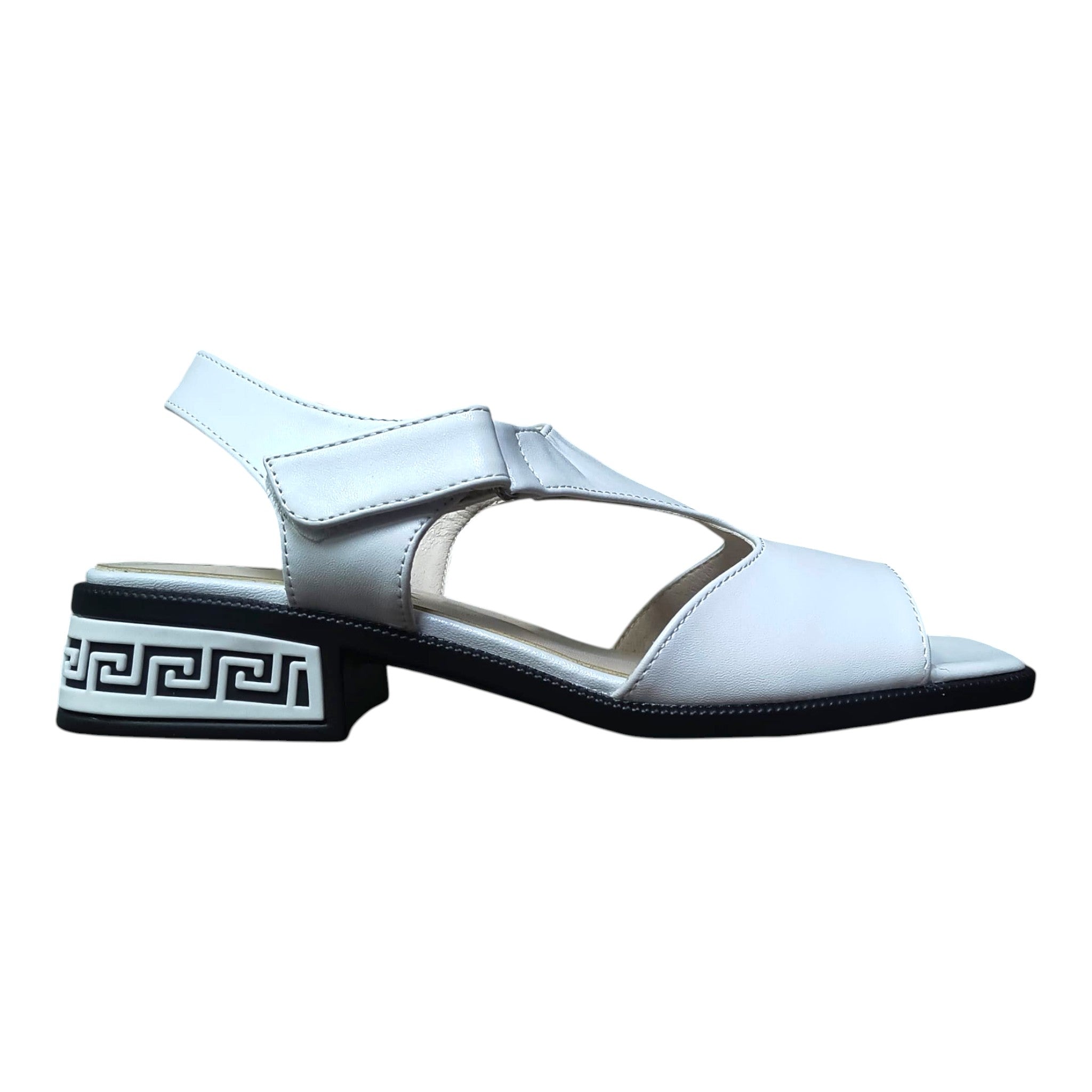 Sandale albe decupate YZ-03