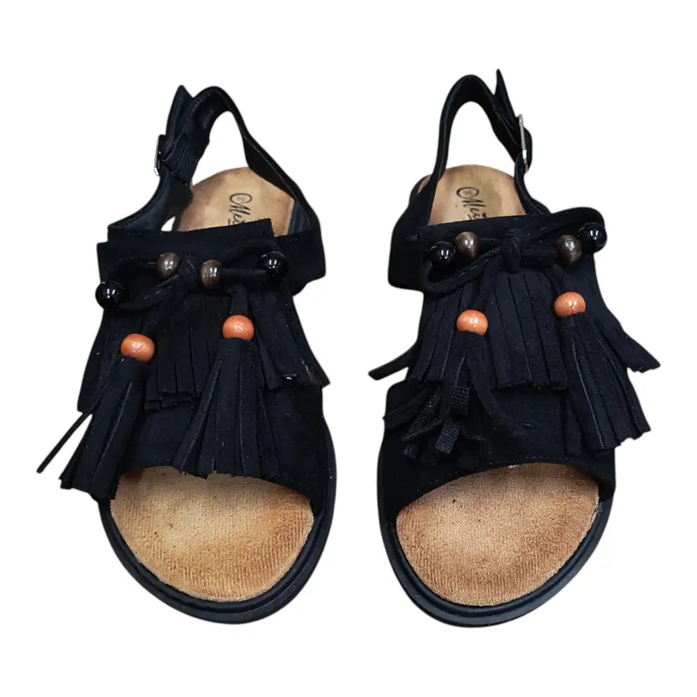 Sandale negre joase cu franjuri 571