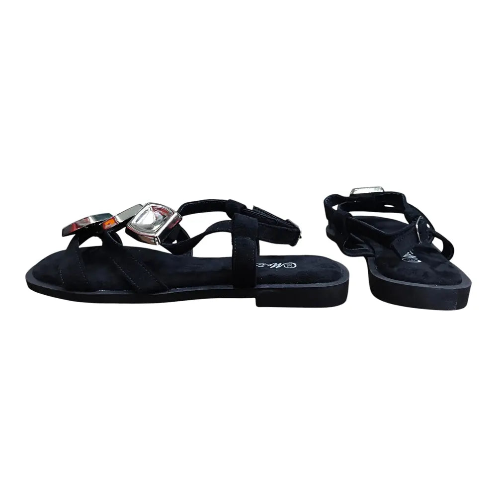 Sandale negre cu detalii metalice 577