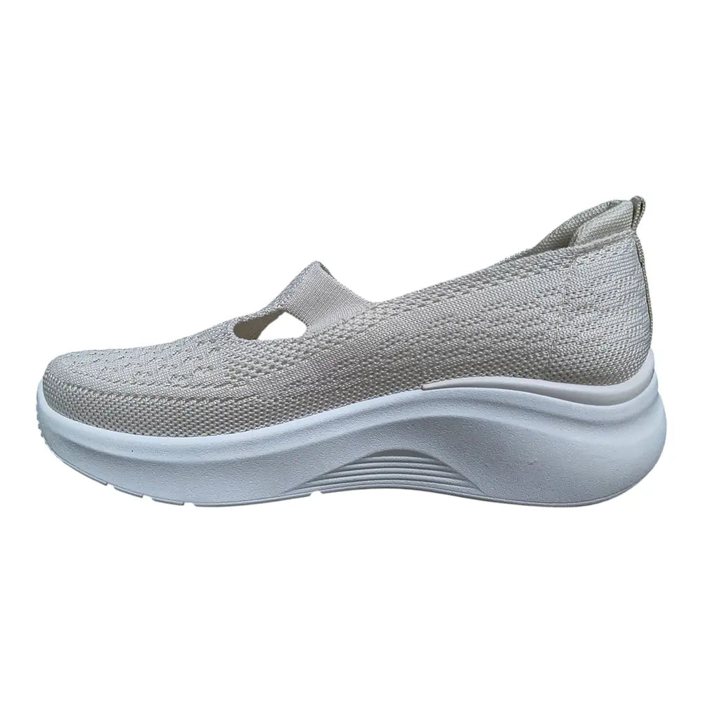 Pantofi sport bej slip-on cu talpă înaltă LA347