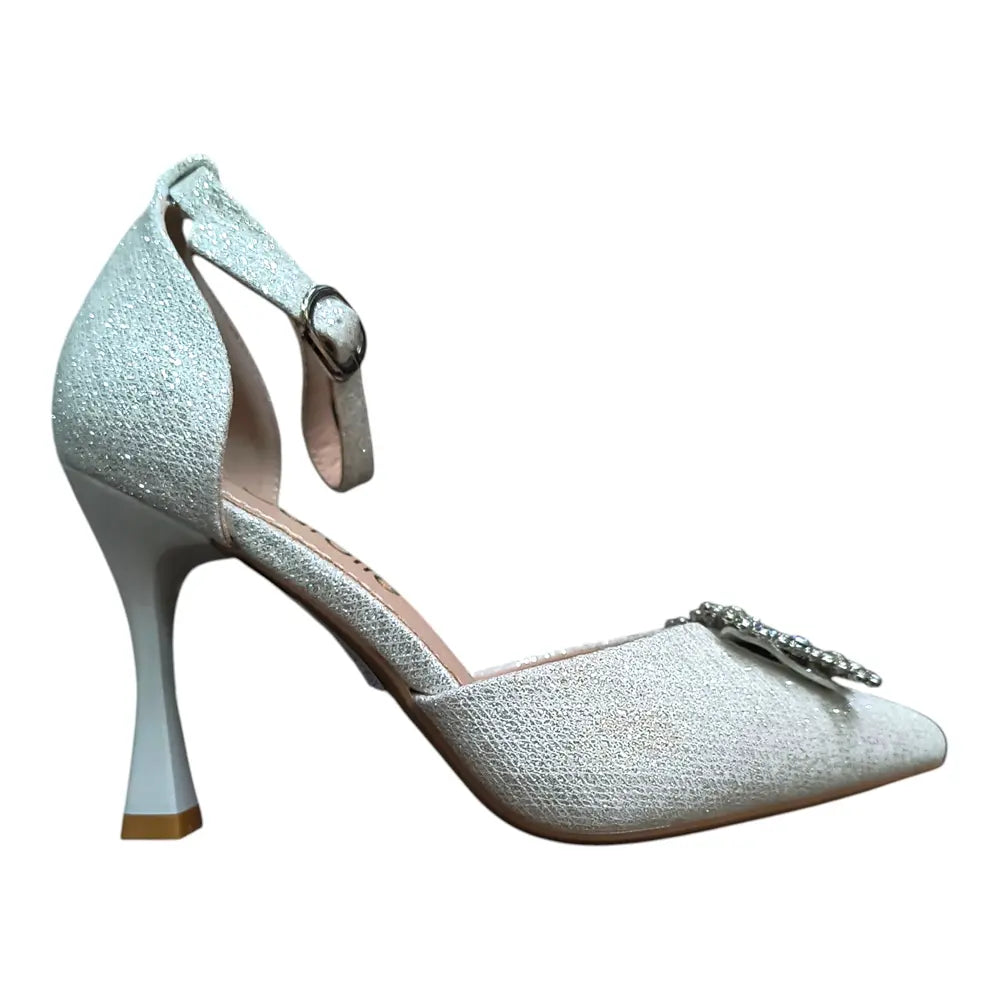 Pantofi eleganți damă argintii cu cataramă decorativă 038