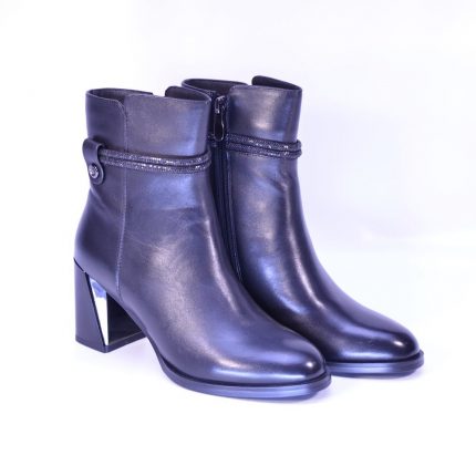 botine negre 121